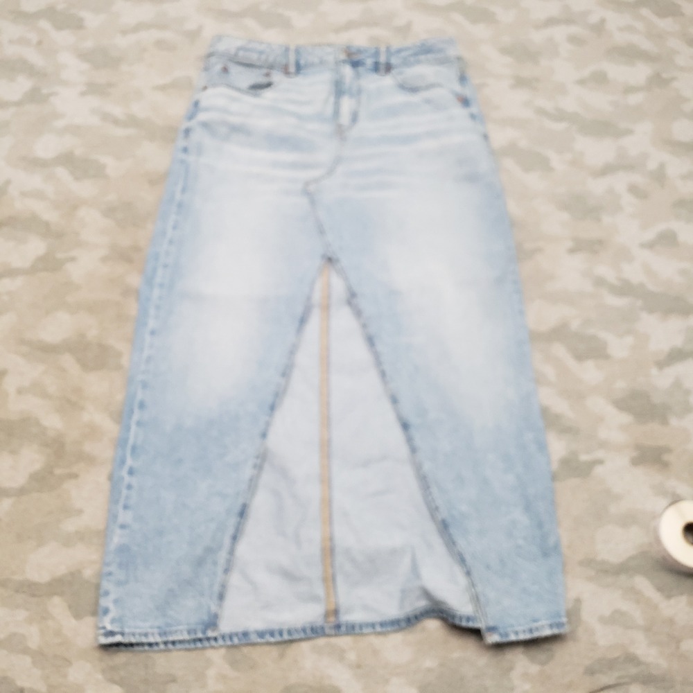 American Eagle Maxi Skirt Womens 6 Blue Low Rise Front Slit Denim Light Wash
